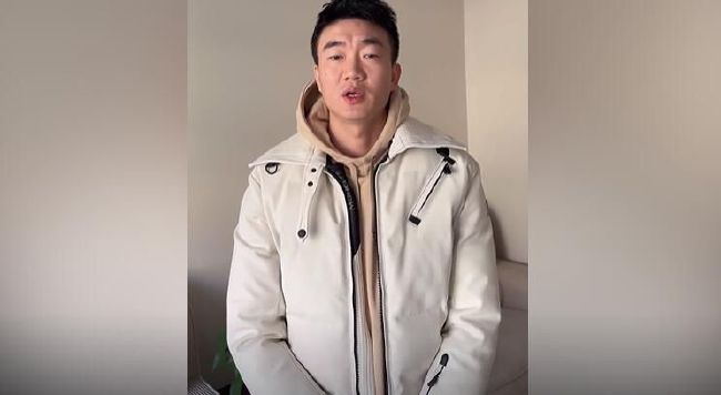 色 成人